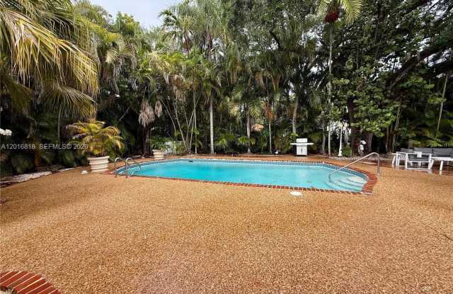 721 Saldano Ave photos photos