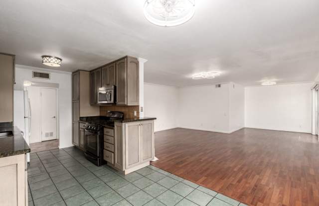Phoenix apartment in ideal location! photos photos