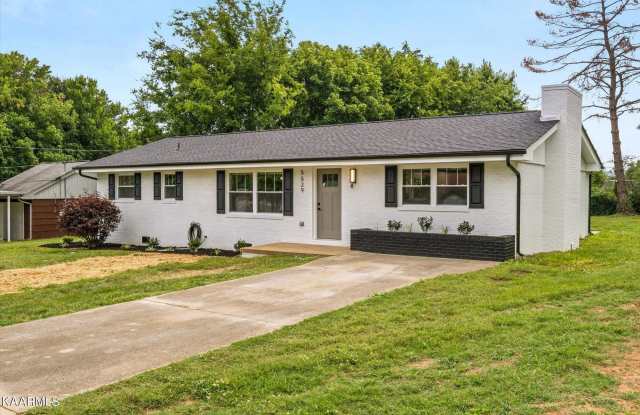 5629 Kentwood Rd photos photos