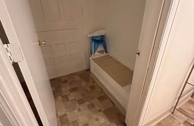 2 Bedroom 1 Bathroom Apartment photos photos