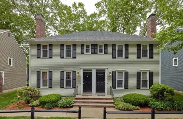 710 Wellman Ave photos photos