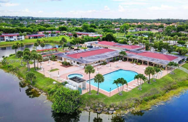 136 Lake Dora Dr Gallery 3