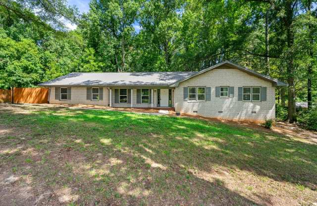 1300 Milstead Avenue Northeast photos photos