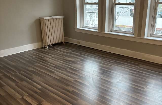 863 West Spruce Street photos photos