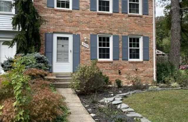 8338 MOLINE Place Gallery 1