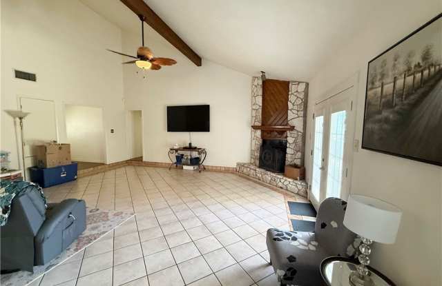 2209 Bird Island Drive Gallery 2