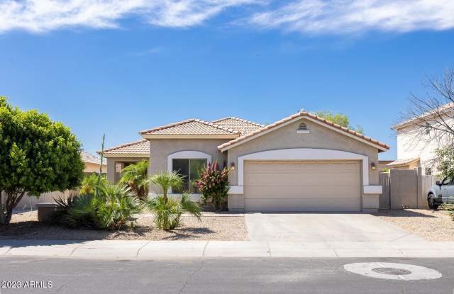 9233 W mackenzie Drive - 9233 West Mackenzie Drive, Phoenix, AZ 85037
