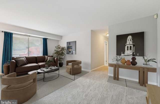 6437 RICHMOND HWY photos photos