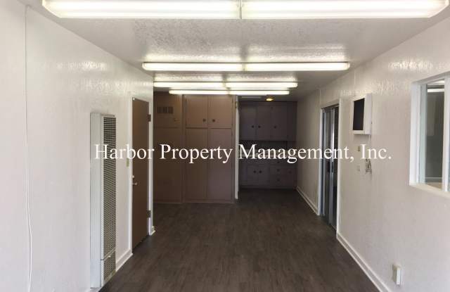 790 West Basin Street - 5 Gallery 4
