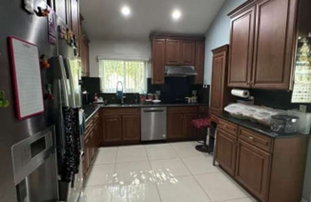 8 ELTON Place, Boynton Beach, FL 33426 - 7614 photos photos 8 ELTON Place, Boynton Beach, FL 33426 - 7614 photos photos