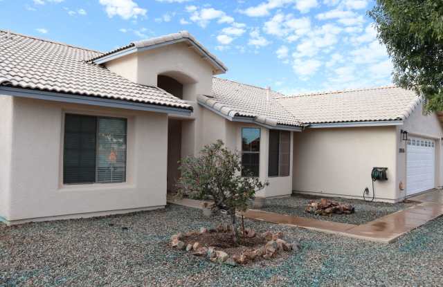 Three bedroom home in Canyon de Flores - 2876 Cabo Villano Drive, Sierra Vista, AZ 85650