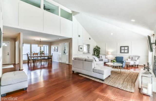 13815 Menasco Ct Gallery 3