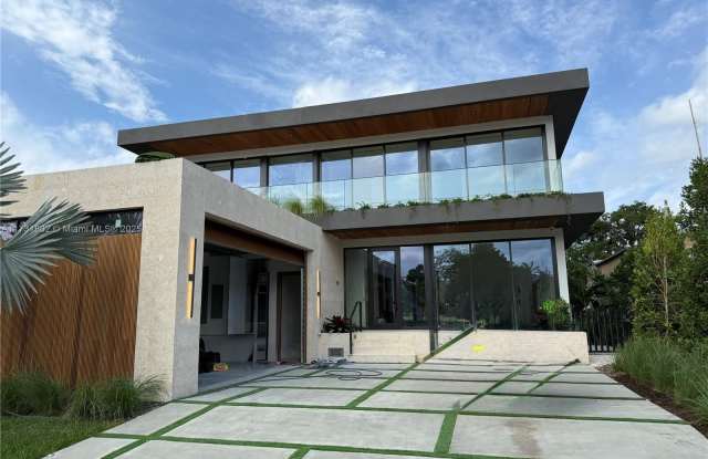 3136 Prairie Ave photos photos
