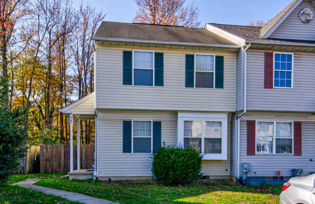 End Unit in New Castle -Showing Thursday 8/14 4pm-4:15pm - 10 Elks Trail, New Castle County, DE 19720