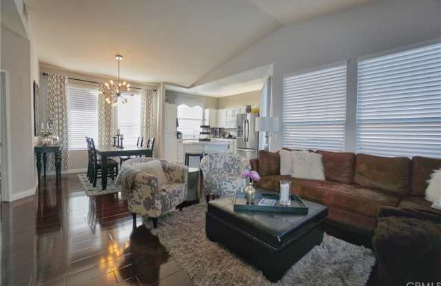 1034 S Saint Tropez Avenue - 1034 S Saint Tropez Ave, Anaheim, CA 92808