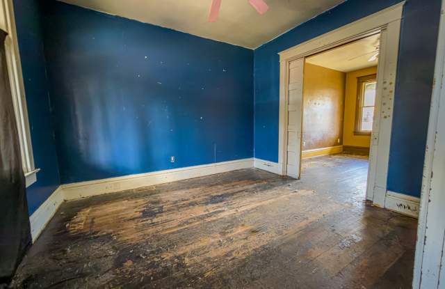 1136 Reservoir Avenue Gallery 4