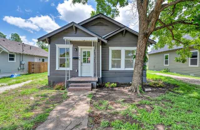 Newly remodeled 4 bedroom/ 2 baths photos photos