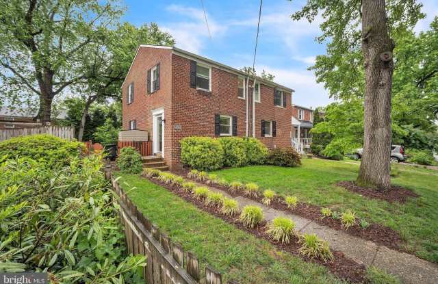 2901 MOSBY STREET - 2901 Mosby Street, Alexandria, VA 22305