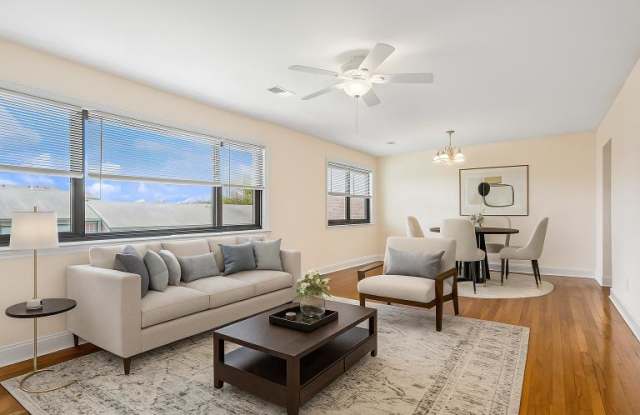 Georgian Arms photos photos