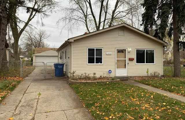 11432 SHERMAN Avenue Gallery 2