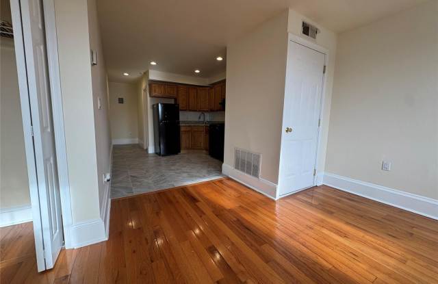 284 Main Street unit: 2D photos photos 284 Main Street unit: 2D photos photos