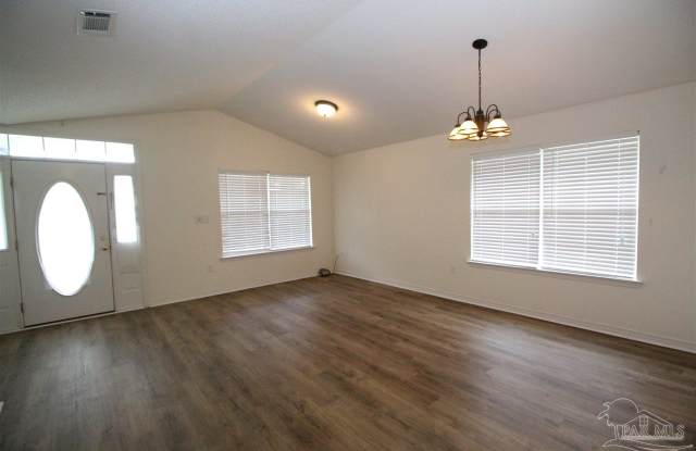 3044 Illinois Pl Gallery 3