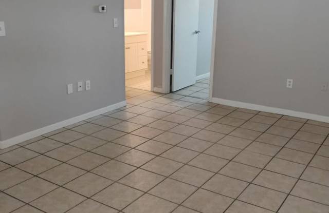 Serene Apartments - 12275 3rd St Gallery 4