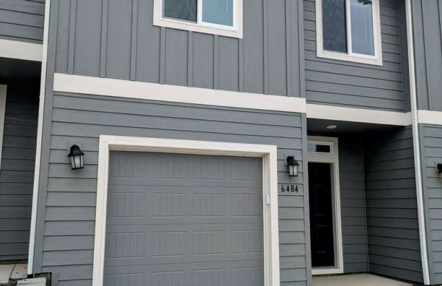 New Townhome for Rent in Southridge Area photos photos