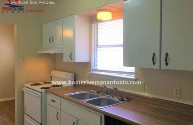 2738 Woodbury Gallery 4