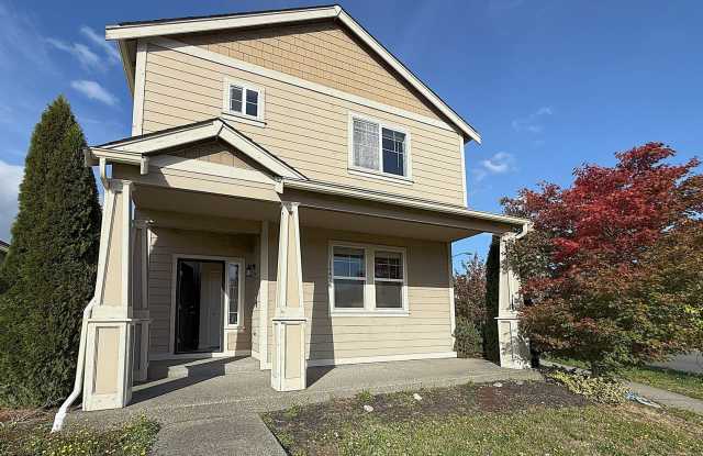 Beautiful House - 3 bed in Yelm!! - 14475 Lockwood Lane Southeast, Yelm, WA 98597