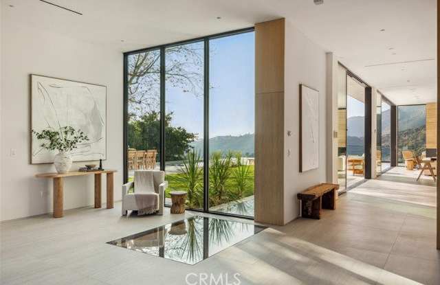 1149 Linda Flora Drive Gallery 3