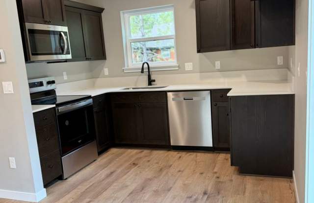 NEW 2-bd/2-bath in the serene community of Tollgate! - Sisters, OR Gallery 4