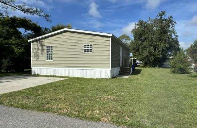 1752 Whitecloud A - 1752 White Cloud Avenue, Orange County, FL 32712