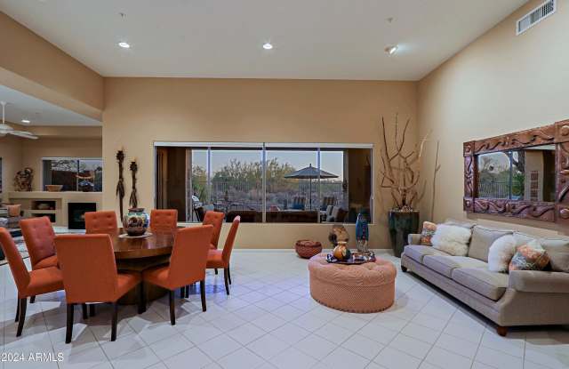 6135 E EVENING GLOW Drive Gallery 4