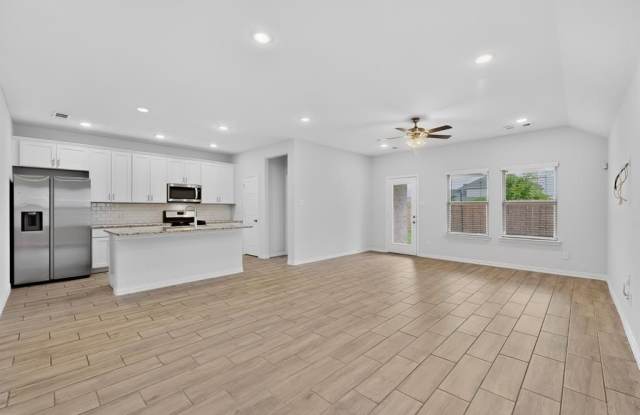 4009 Mockingbird Lane photos photos