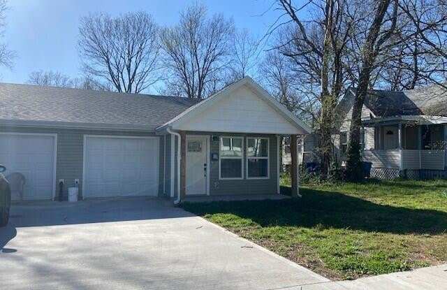 526 N Jackson Avenue photos photos