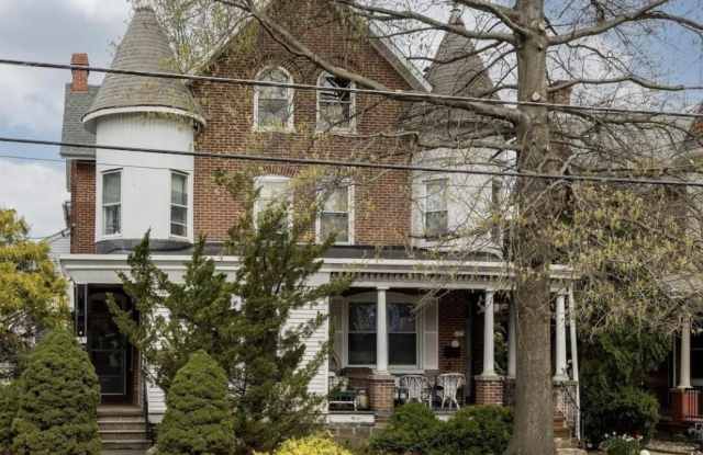 123 N READING Avenue - 123 North Reading Avenue, Boyertown, PA 19512