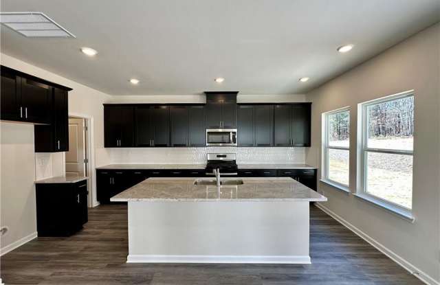223 Valley Oak Drive Gallery 3