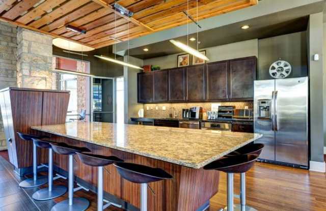 703 N Vista Ridge Gallery 4