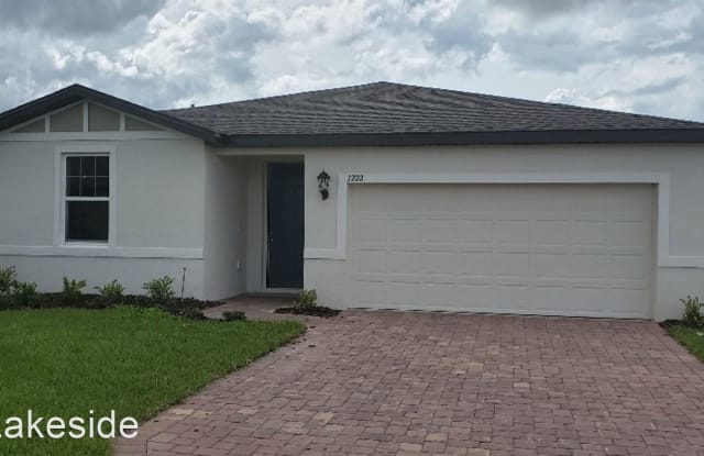1222 Zambrana Court - 1222 Zambrana Ct, Winter Haven, FL 33884