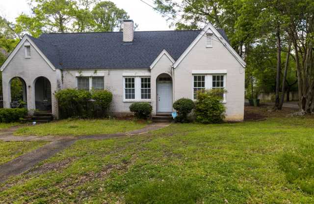 1133 Magnolia Curve photos photos