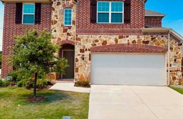 2685 Twin Point Drive - 2685 Twin Point Drive, Lewisville, TX 75056
