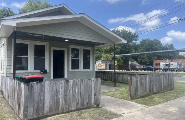 200 E Cypress Street Gallery 1