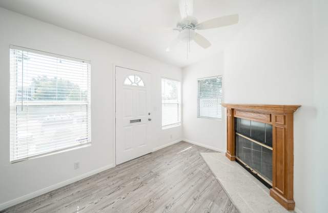 4816 Bancroft Street photos photos