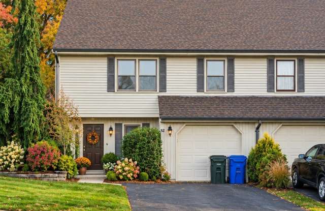 52 Tinsmith Crossing Gallery 1