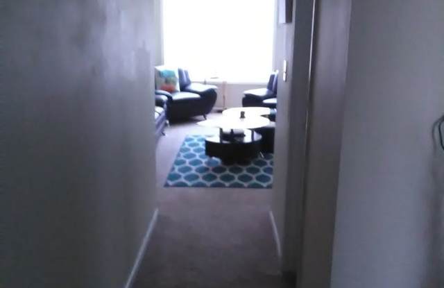 1430 EASTMONT DR NW Gallery 3