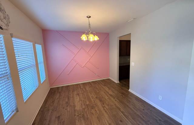 Beautiful Home In Clover Gallery 4