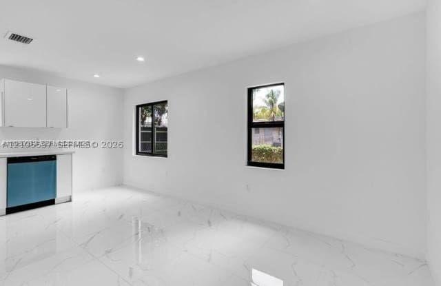 1823 NW 69th St Gallery 3