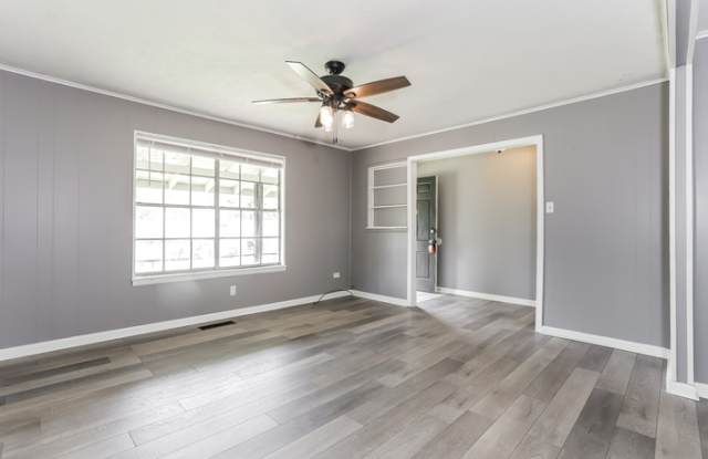 7817 Powell Drive Gallery 3