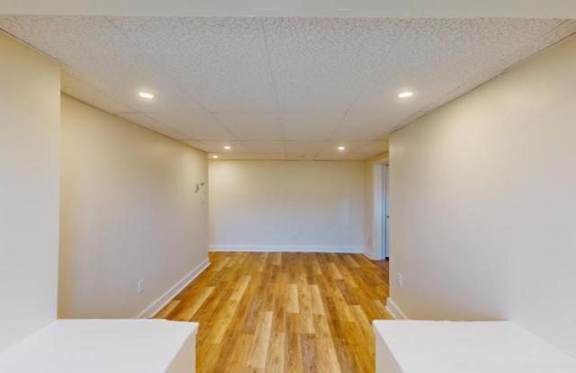 1632 Commonwealth Ave. photos photos